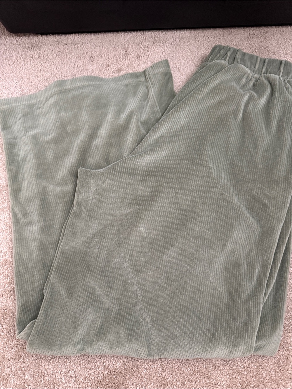 Aerie Soft Pull On Corduroy Ribbed pants
